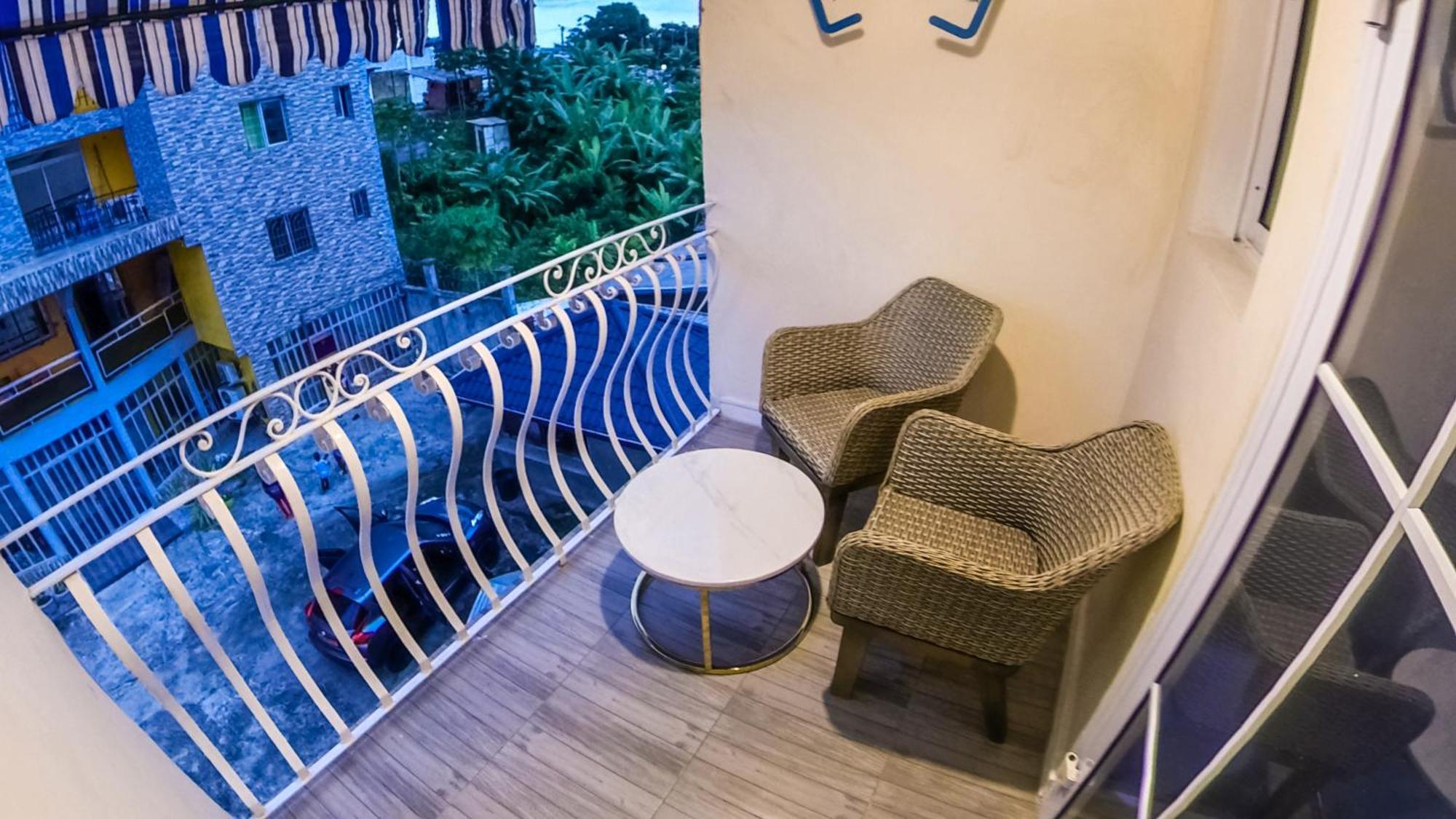 Villa Magnum Дуала Екстер'єр фото